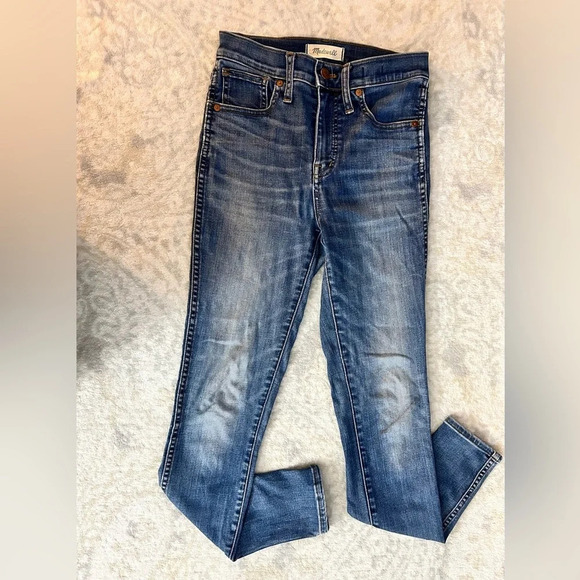 Madewell 10” High Rise Skinny Jeans - Picture 2 of 8